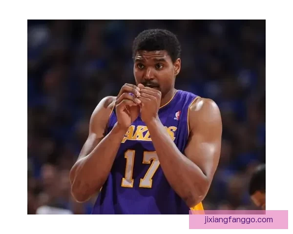 好久不见！38岁拜纳姆洛杉矶骑行 记得他曾助湖人两连冠辉煌